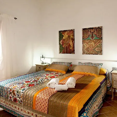 Caserio Leandro Tías