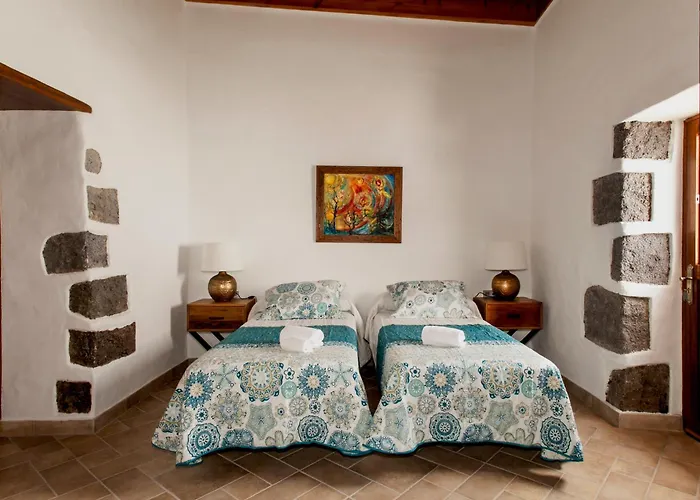 Caserio Leandro Tías