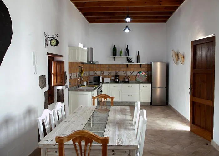 Caserio Leandro Βίλα Tías