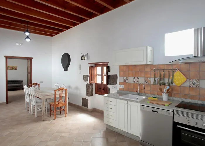 Caserio Leandro Βίλα