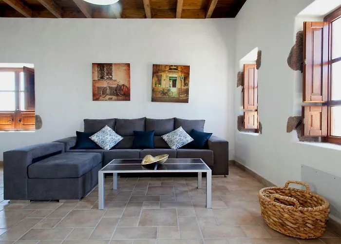 Caserio Leandro Βίλα *