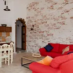 Caserio Leandro Villa