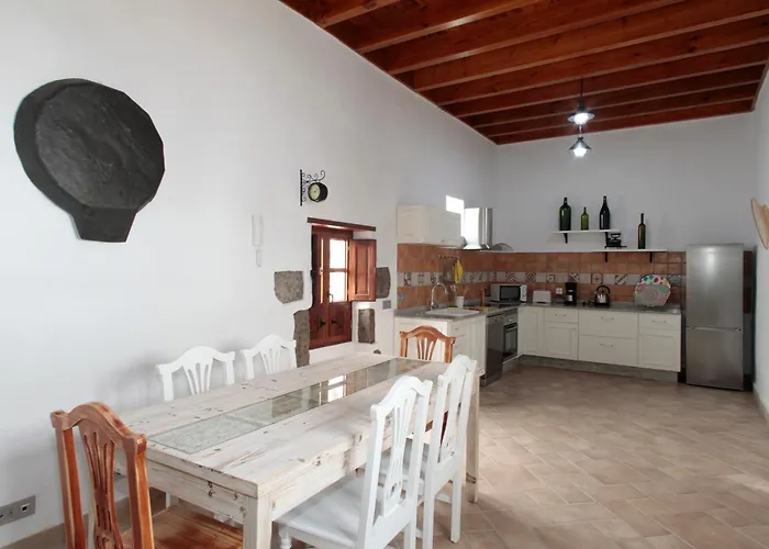 Caserio Leandro Villa