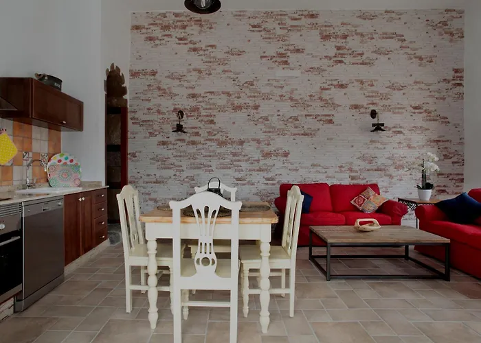 Caserio Leandro Villa *