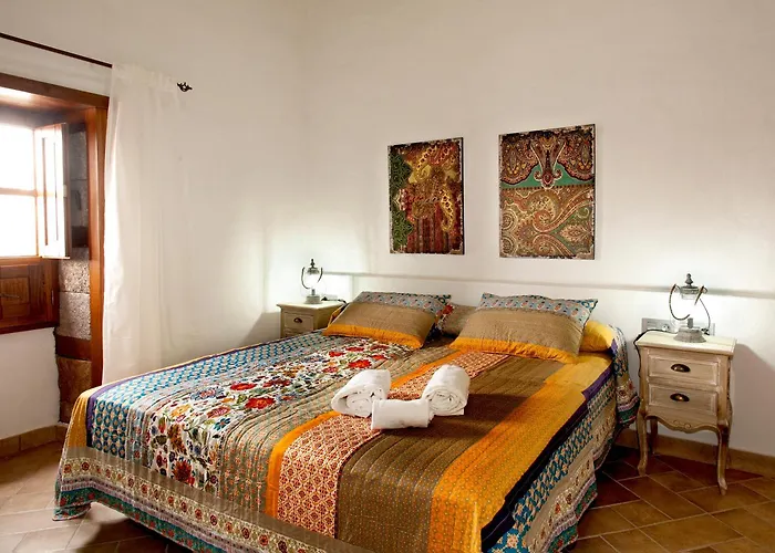 Caserio Leandro Tias