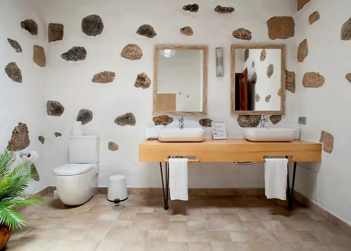 Caserio Leandro Tias